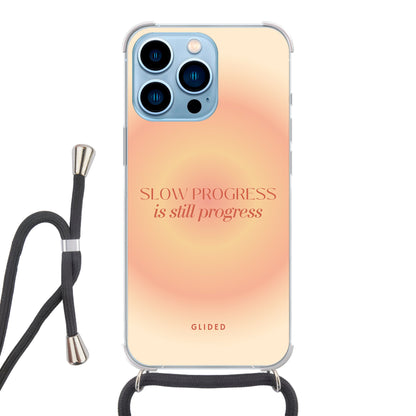Progress - iPhone 13 Pro Max Handyhülle Crossbody case mit Band