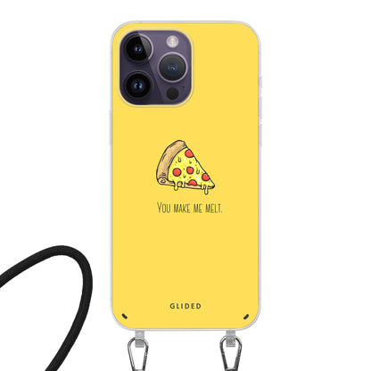 Flirty Pizza - iPhone 14 Pro - Crossbody case mit Band